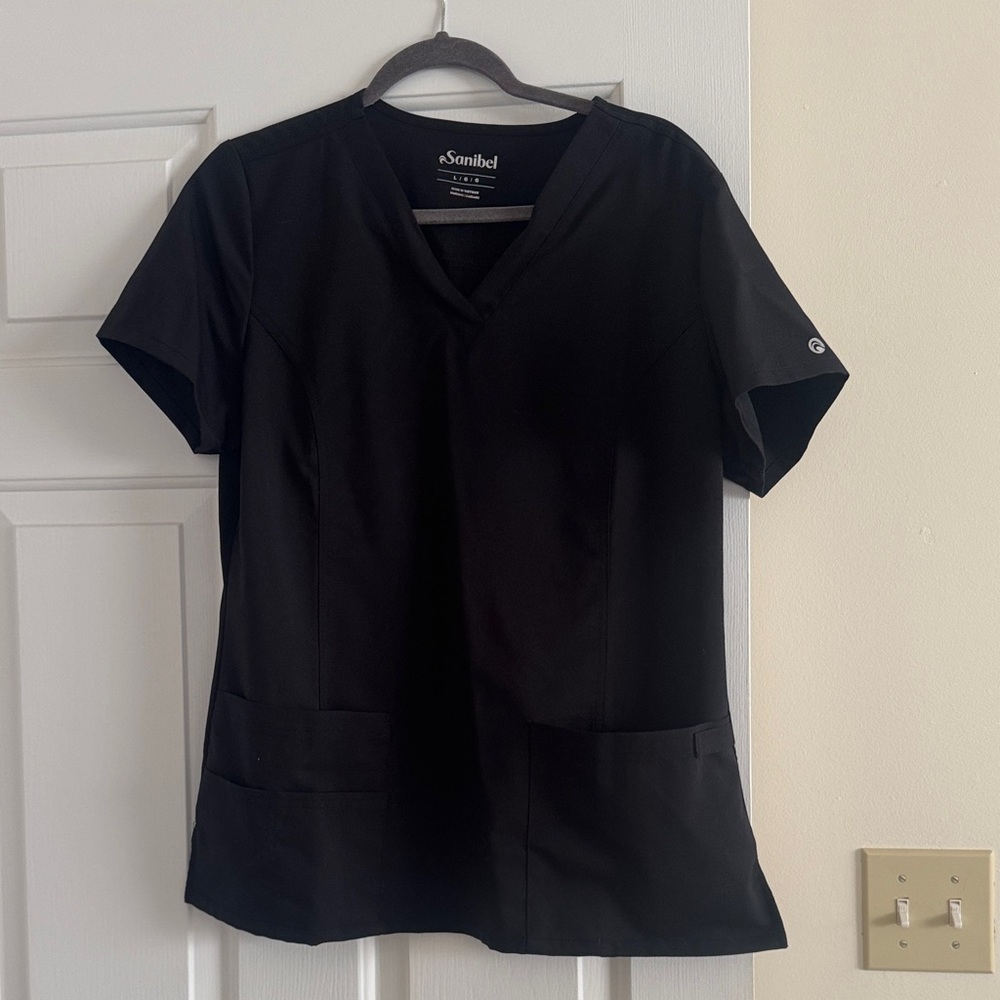 Women’s Sanibel Scrub Top